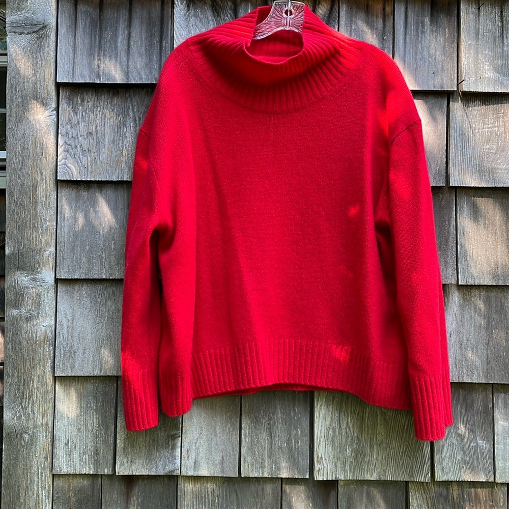 Banana Republic Cashmere SweaterSize L